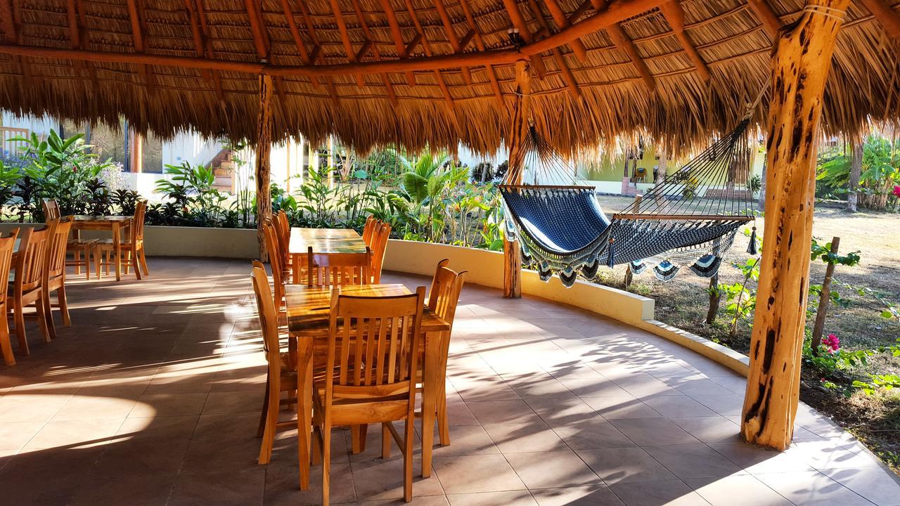 Las Palmeras Beach Hotel Aposentillo Buitenkant foto